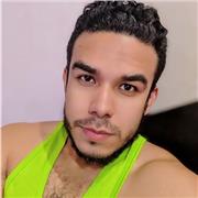 Entrenador personal con 5 años de experiencia en musculación y distintos tipos de entrenamiento